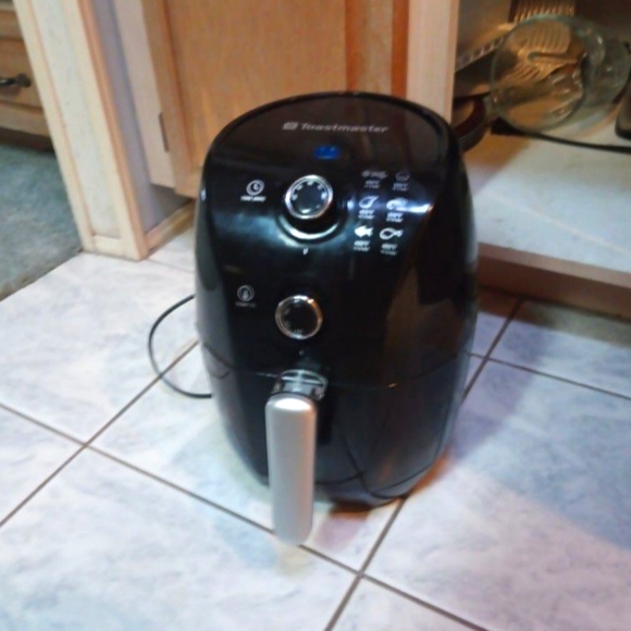 Toastmaster air fryer toaster - Picture 1 of 2